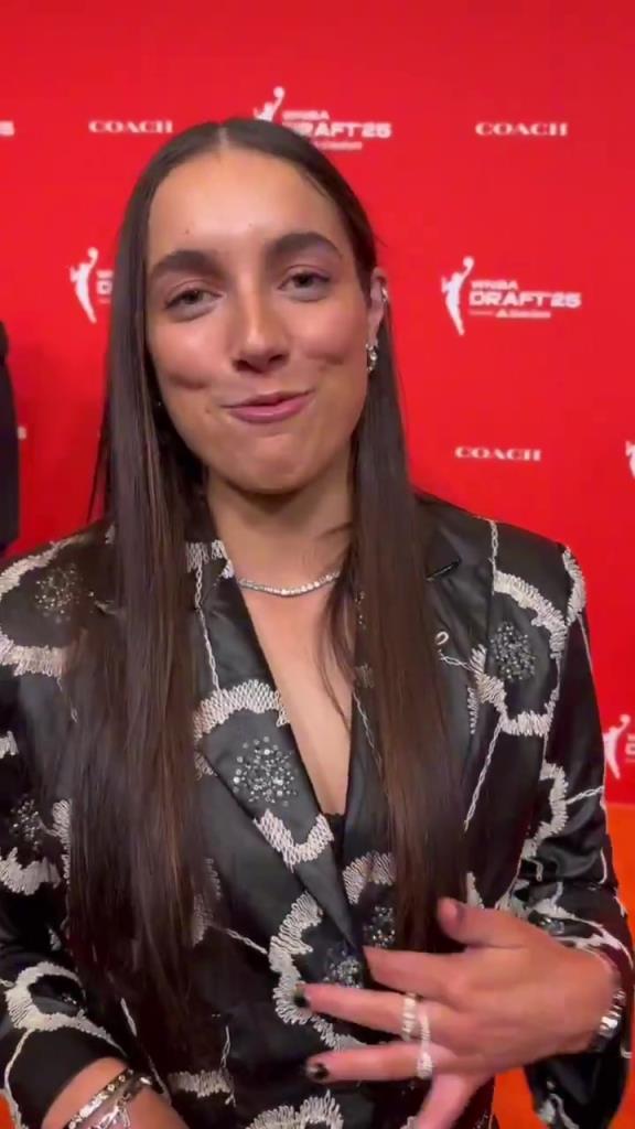 少爺真全能啊！威少還幫WNBA新秀妹子們設計今晚的服裝